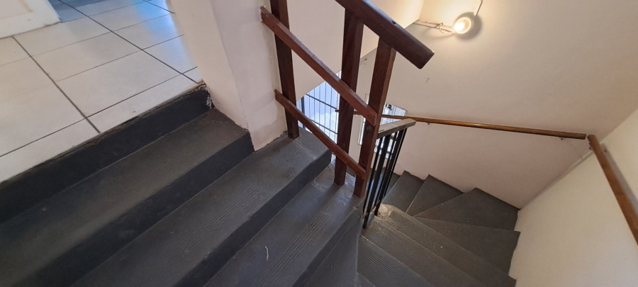 7 Bedroom Property for Sale in Bethlehem Free State